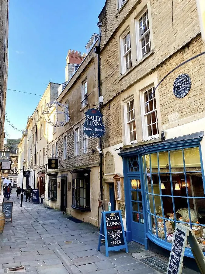 Elegant Georgian Apartment In Bath'S Iconic Centre United Kingdom